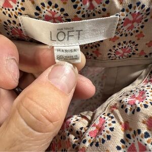 Ann Taylor LOFT Floral Print Ankle Pants Women’s 8P Beige Pink Navy